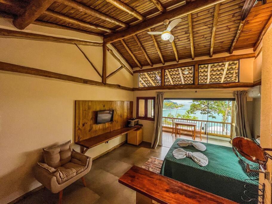 Casa Varandas-estudio Mar Aberto - Hidro, Wi-fi, Sky Ubatuba